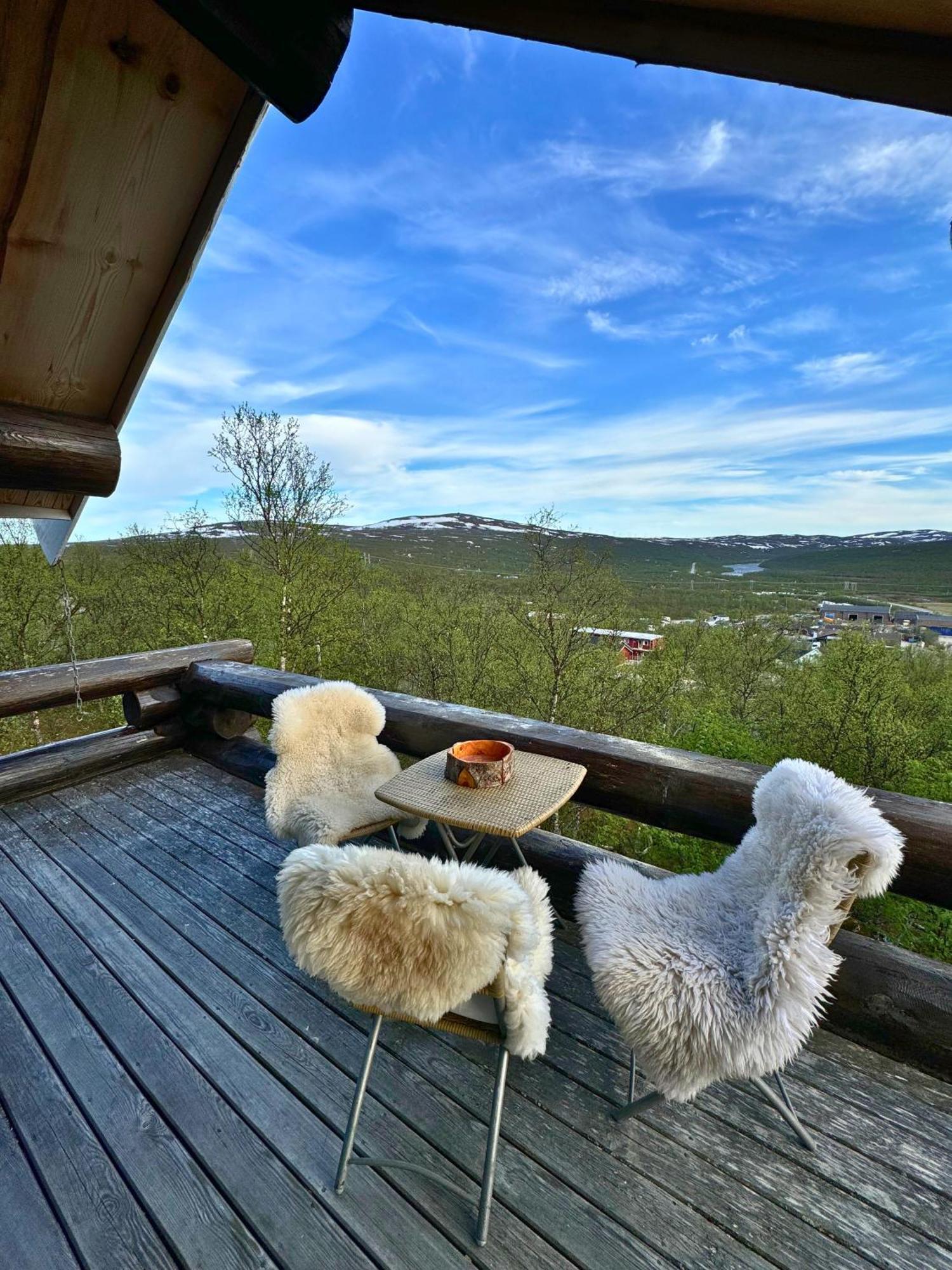 Unique Arctic Timber Cabin Skaidi Экстерьер фото